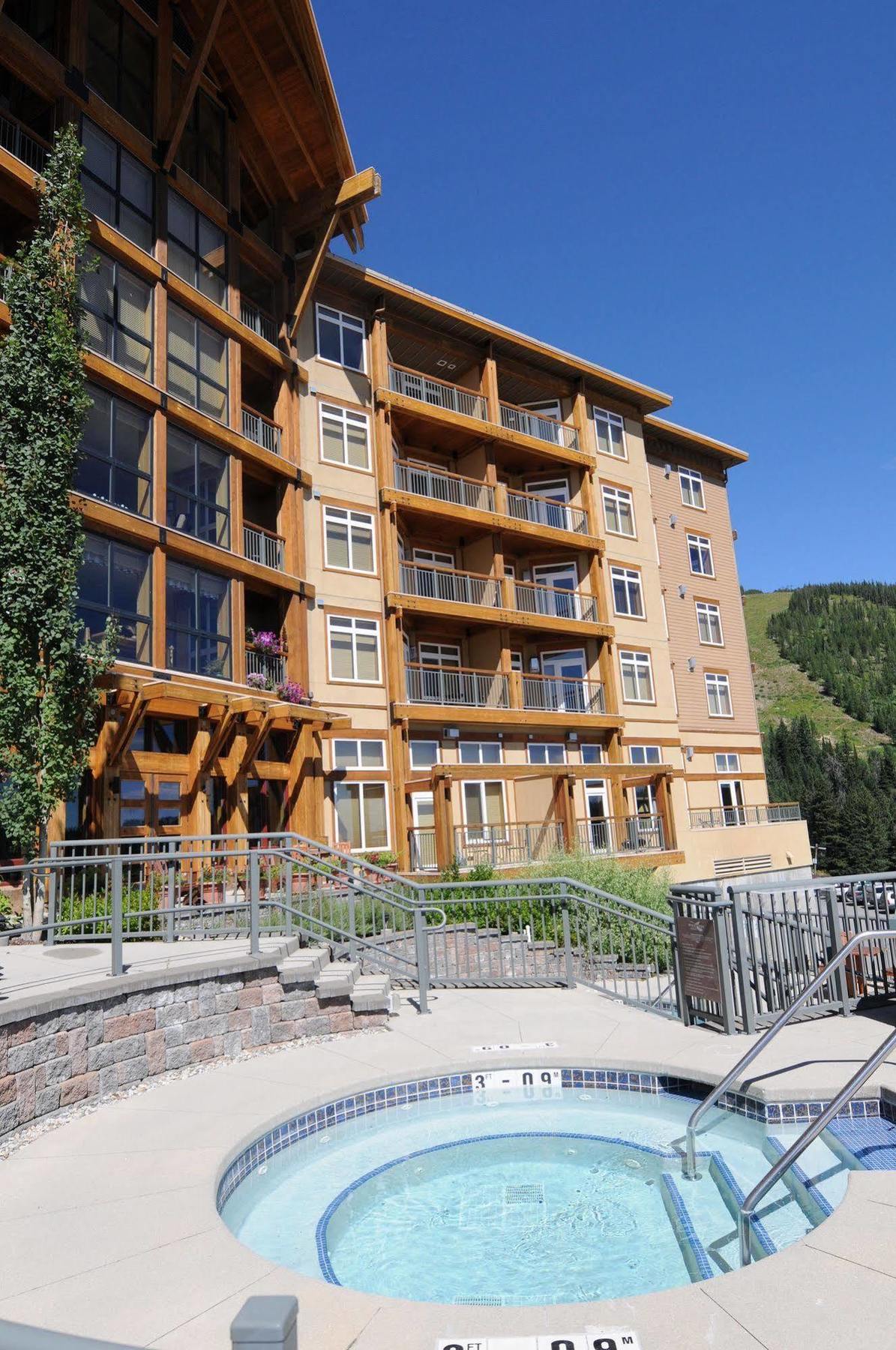 Schweitzer Mountain Resort White Pine Lodge Sandpoint Exterior foto